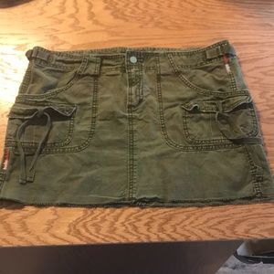Lucky Brand jeans camo green skirt super cute!